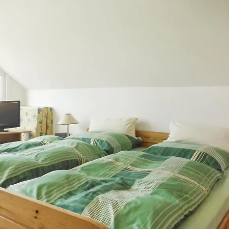 1 Bedroom Gorgeous In Eibenstock Ot Carlsfel * Weitersglashütte